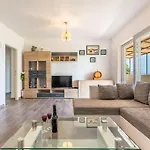 Delux Sandy Apartamento *