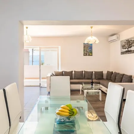 Apartment Delux Sandy *